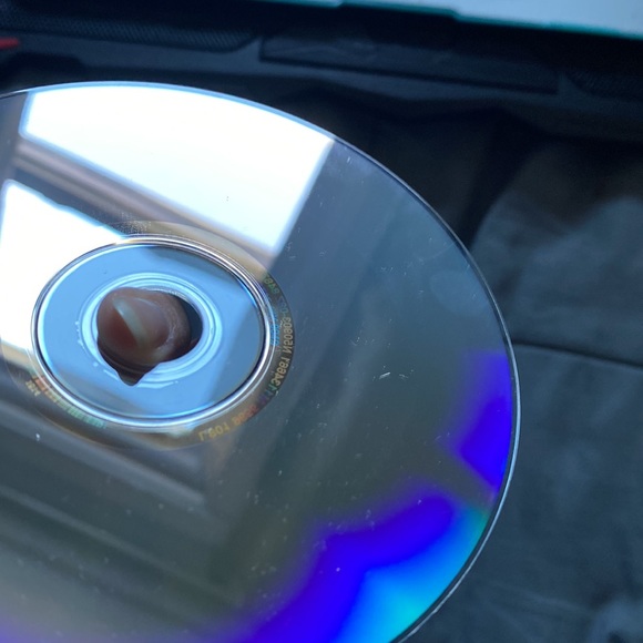 007 Quantum of Solace DVD - Picture 2 of 3